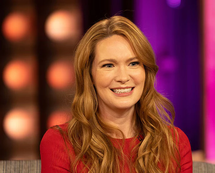 Sarah J. Maas